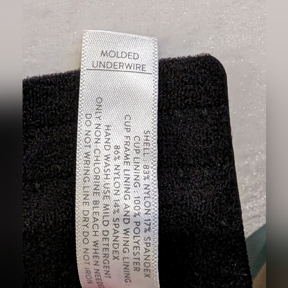 LANE Bryant sports bra Livi Active strappy blue & black molded cups 42 C - Picture 4 of 7